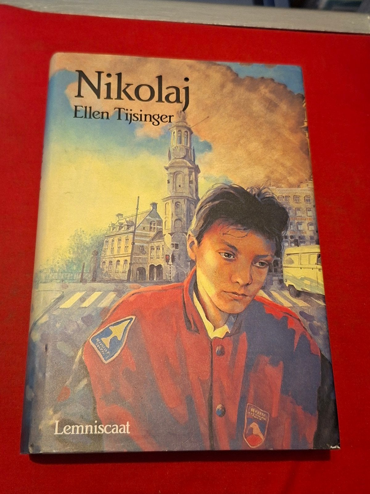 GESIGNEERD Nikolaj. Ellen Tijsinger. 1990, Ophalen of Verzenden, Gelezen