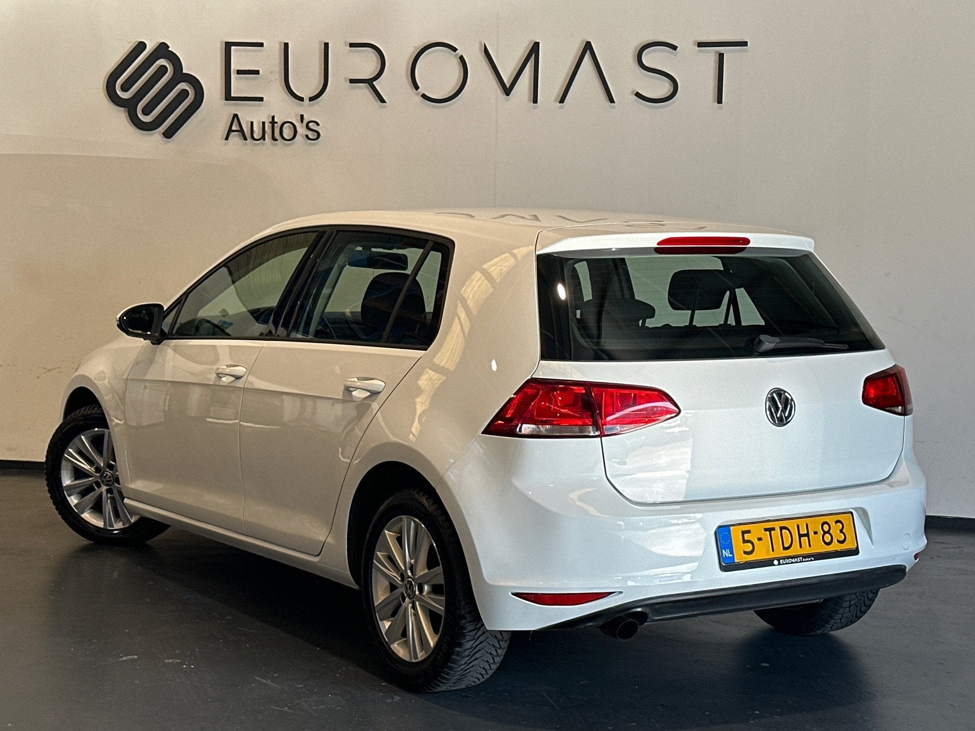 Volkswagen Golf 1.2 TSI Trendline Airco | Nieuw apk | 5Deurs, Voorwielaandrijving, Euro 5, 4 cilinders, 610 kg