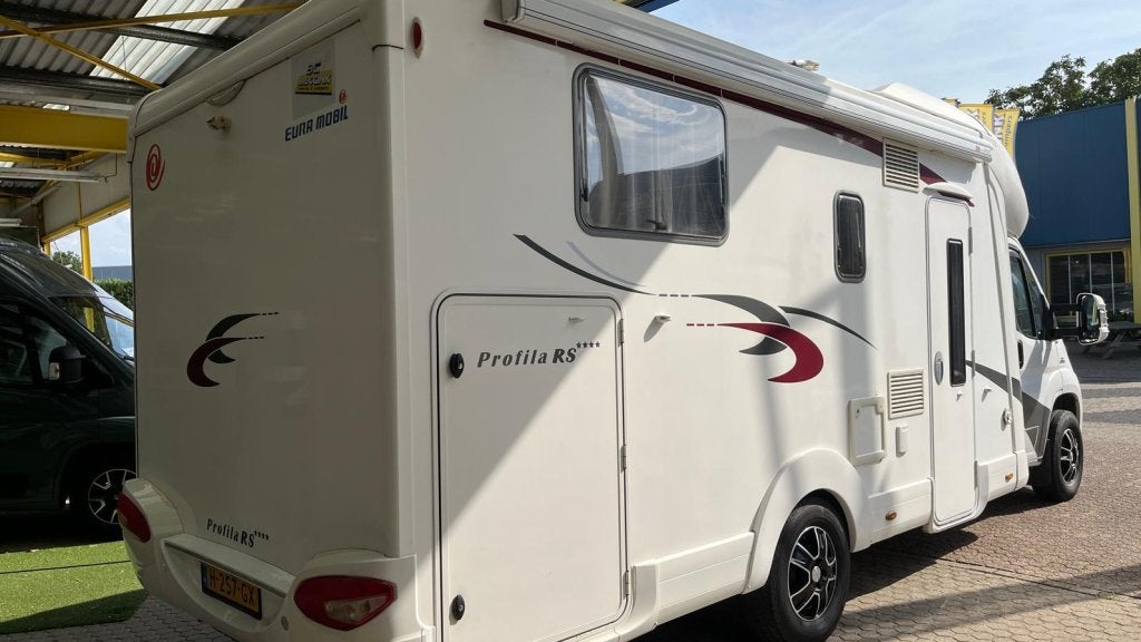 Eura Mobil Profila RS 720 QB QUEENSBED + HEFBED, Verwarmde buitenspiegels, Fiat, Bedrijf, Cassettetoilet