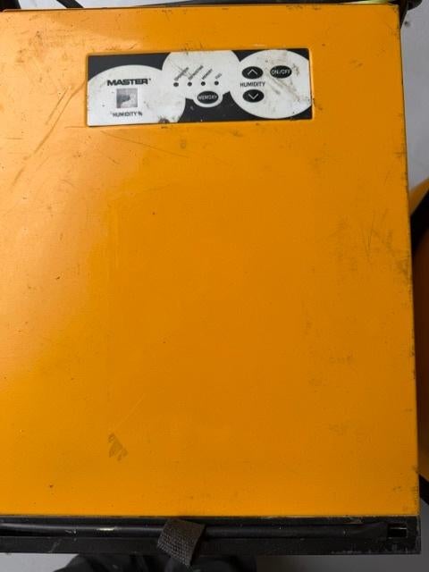 Te koop aangeboden partij  25 Master bouwdroger DH752 47L, Doe-het-zelf en Verbouw, Ophalen, Gebruikt, Ventilator en Afzuiger