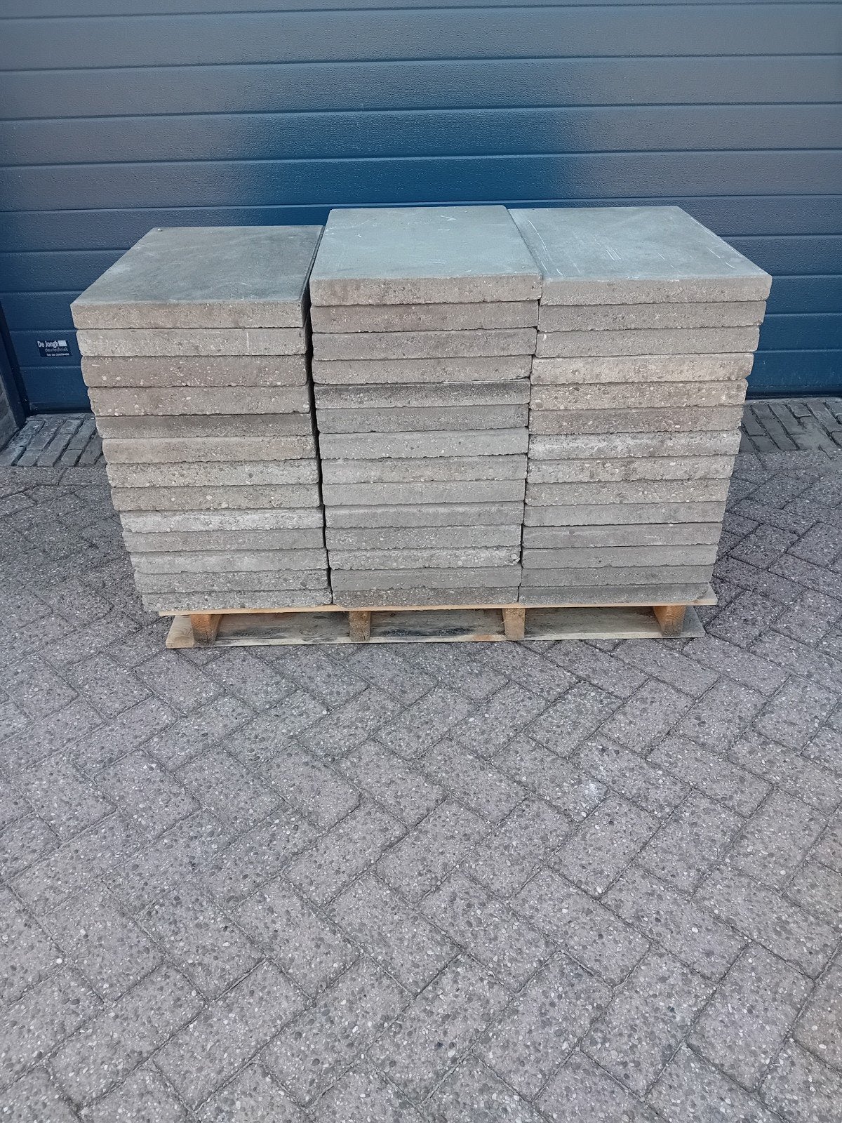 41 beton tegels 60x40x5 cm, Ophalen, Gebruikt, 10 m² of meer, Beton
