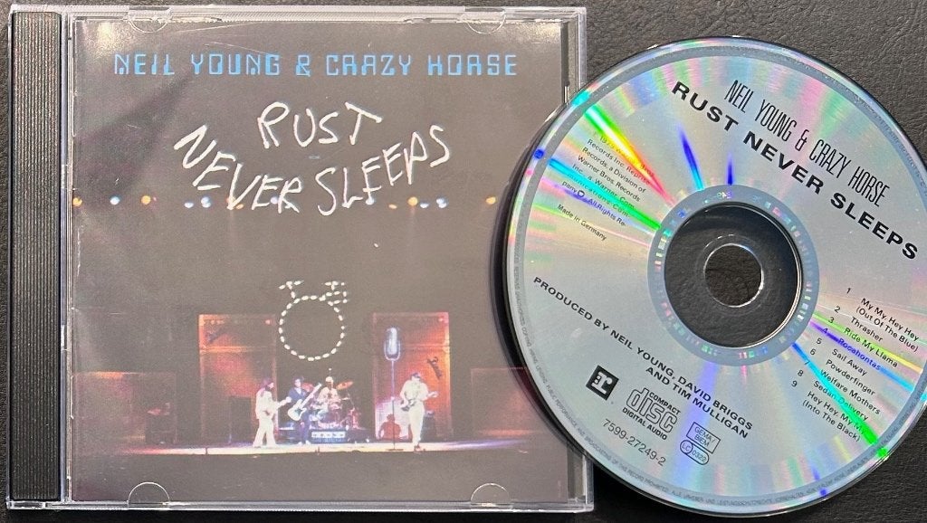 NEIL YOUNG - Rust never sleeps ( CD ), Ophalen of Verzenden, Zo goed als nieuw, Classic Rock