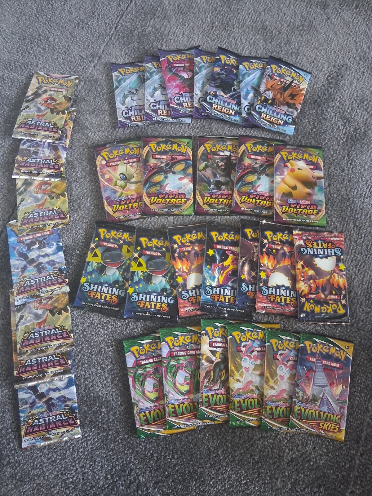 verschillende pokemon booster packs, Ophalen of Verzenden, Nieuw, Booster