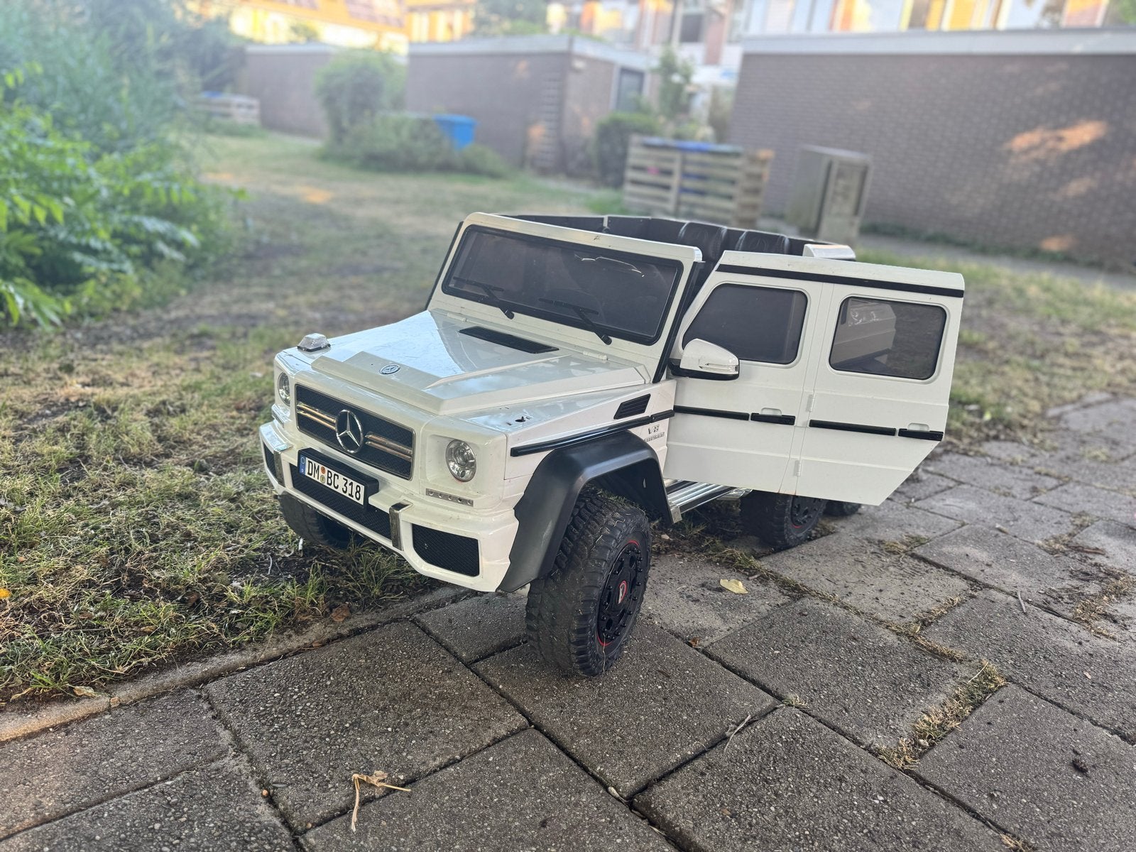 Accu auto Mercedes G63 AMG 6x6 voor kinderen, Ophalen, Gebruikt
