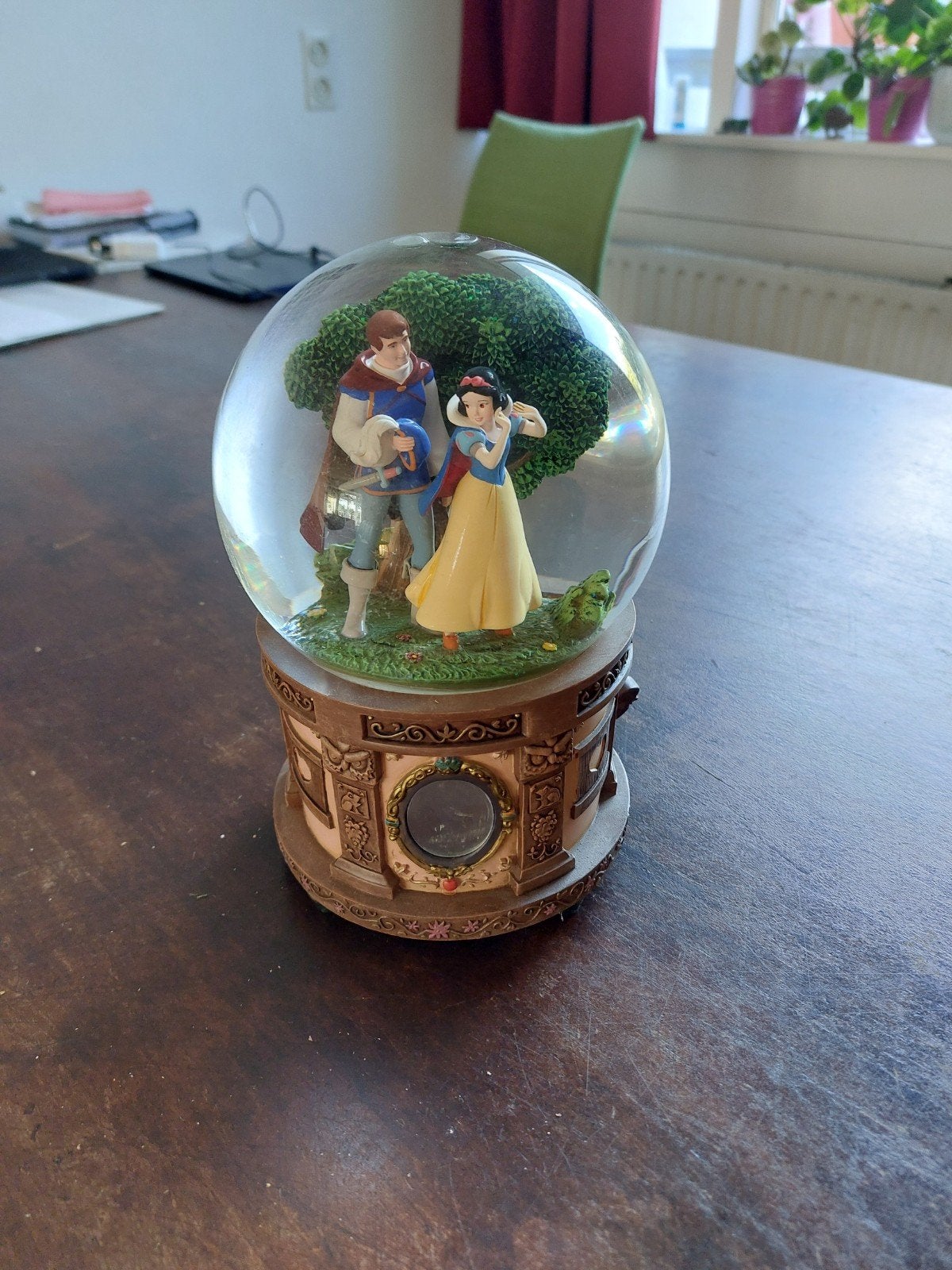 Sneeuwwitje en Prins Sneeuwbol Muziekdoos disney, Verzamelen, Ophalen of Verzenden