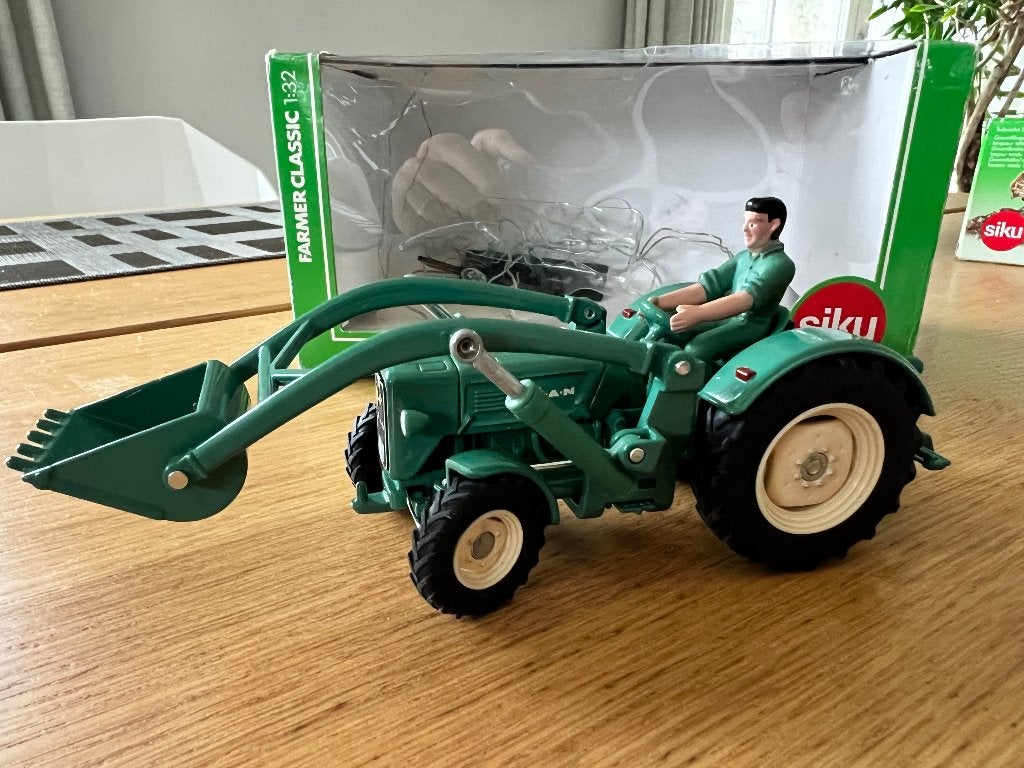 Siku 3472 MAN 4R3 Tractor met voorlader ALS NIEUW, Ophalen of Verzenden, Zo goed als nieuw, Tractor of Landbouw, SIKU