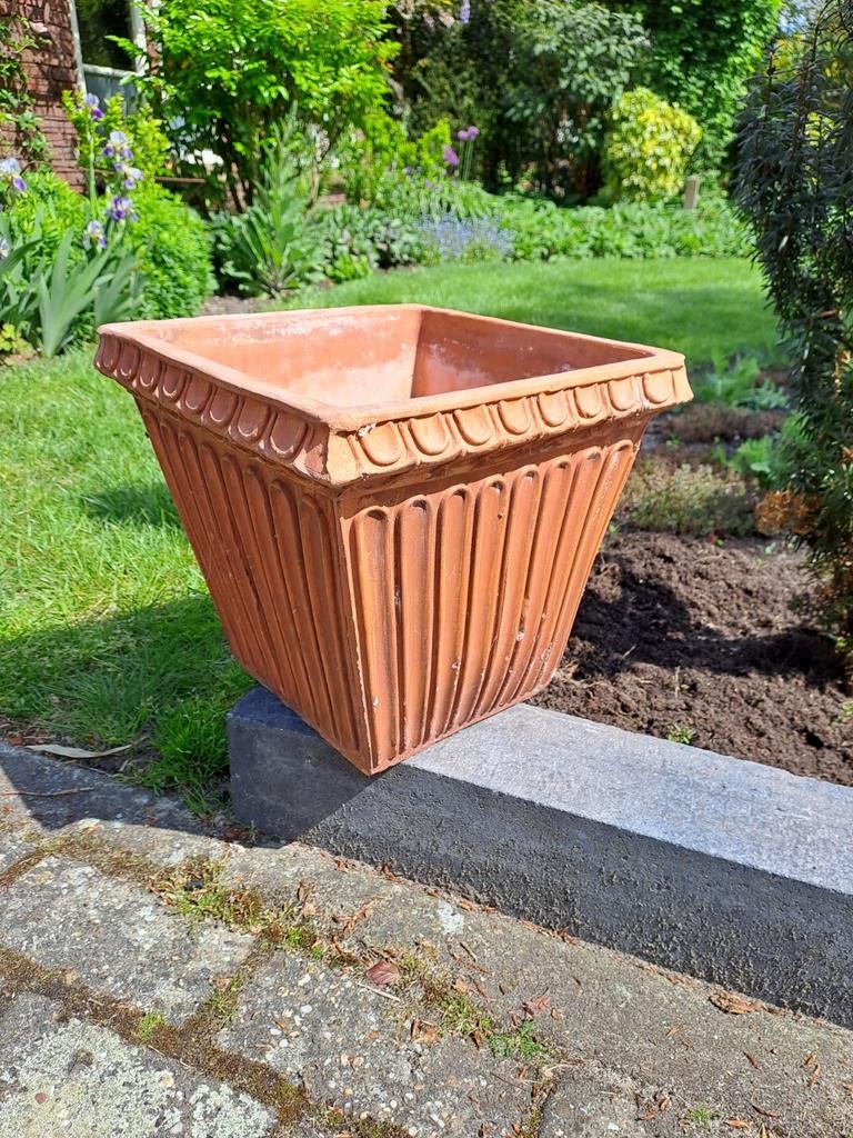 Italiaanse terracotta bloempot, vierkant 33x33x30cm, Tuin en Terras, Ophalen, Steen, Gebruikt, Minder dan 60 cm