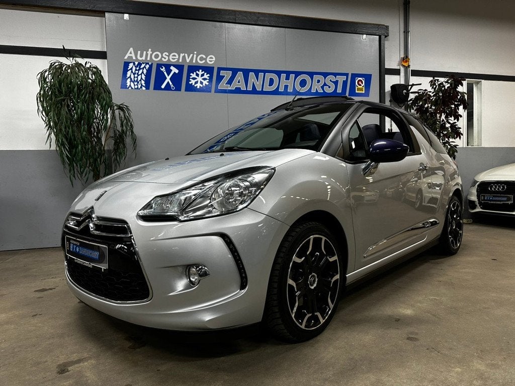 Citroën DS3 Cabrio 1.6 THP Sport Chic // Leer // Navi, Auto's, Citroën, Voorwielaandrijving, Gebruikt, Cabriolet, Leder