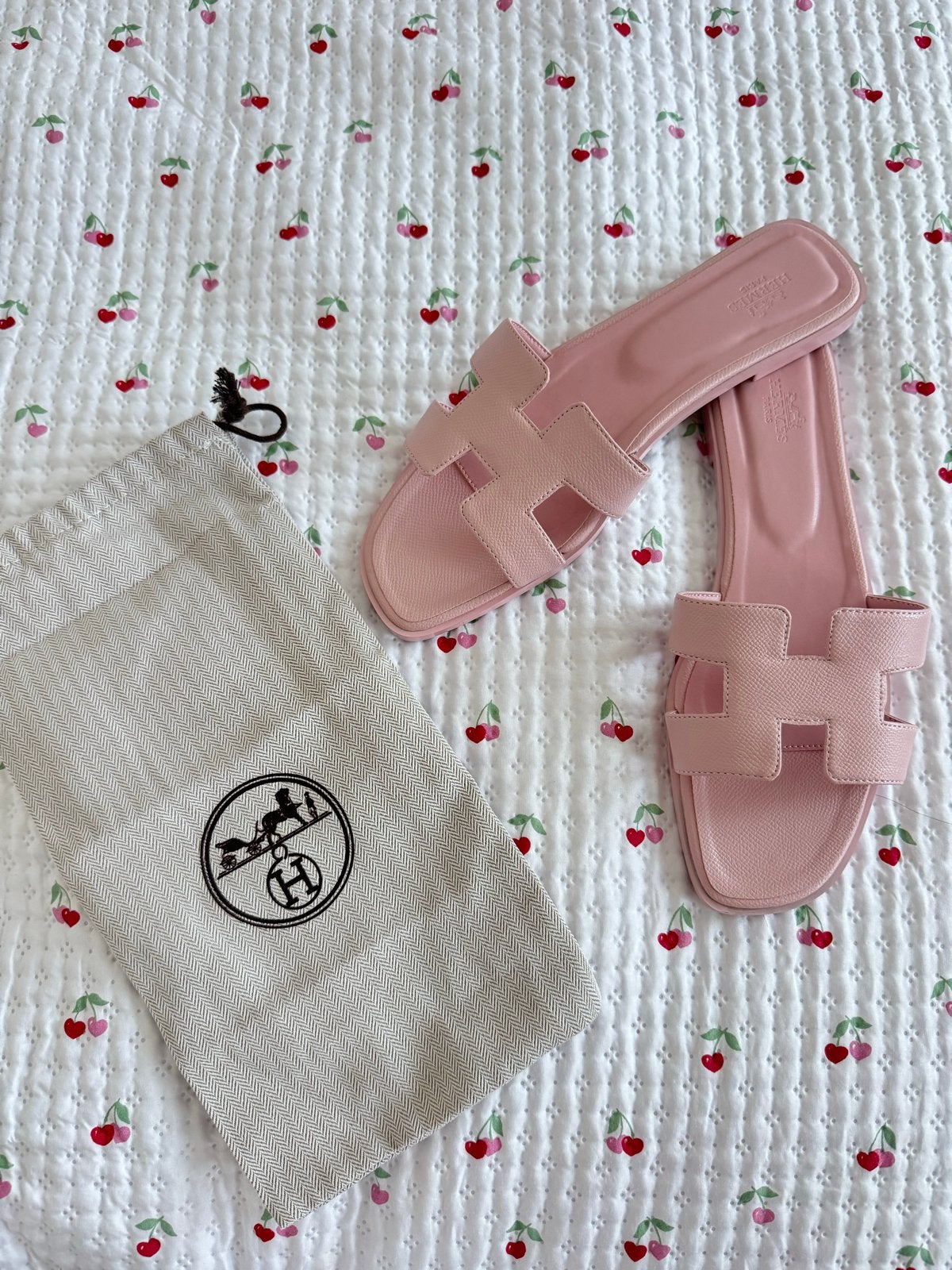 Hermès Oran Sandalen Roze Maat 41, Ophalen of Verzenden, Nieuw, Roze, Slippers
