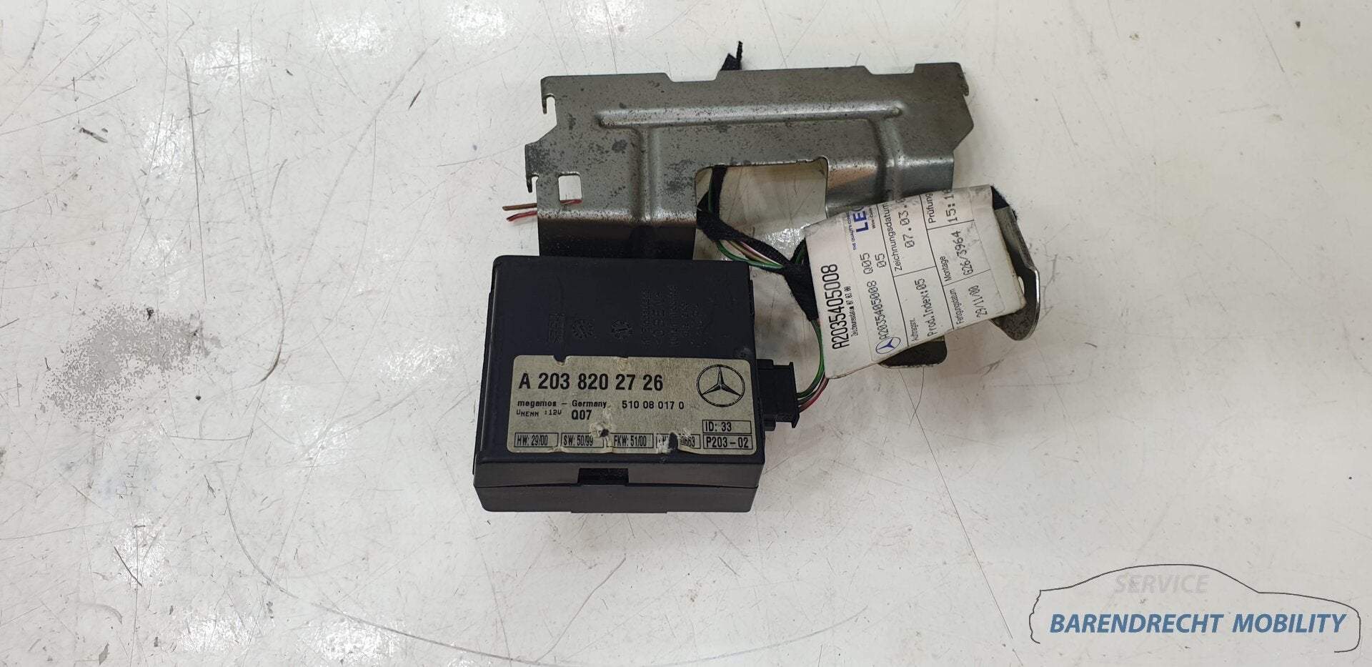 Mercedes W203 S203 C Klasse alarmmodule alarmrelais A2038202, Gebruikt, Mercedes-Benz AG, Mercedes-Benz, Ophalen of Verzenden
