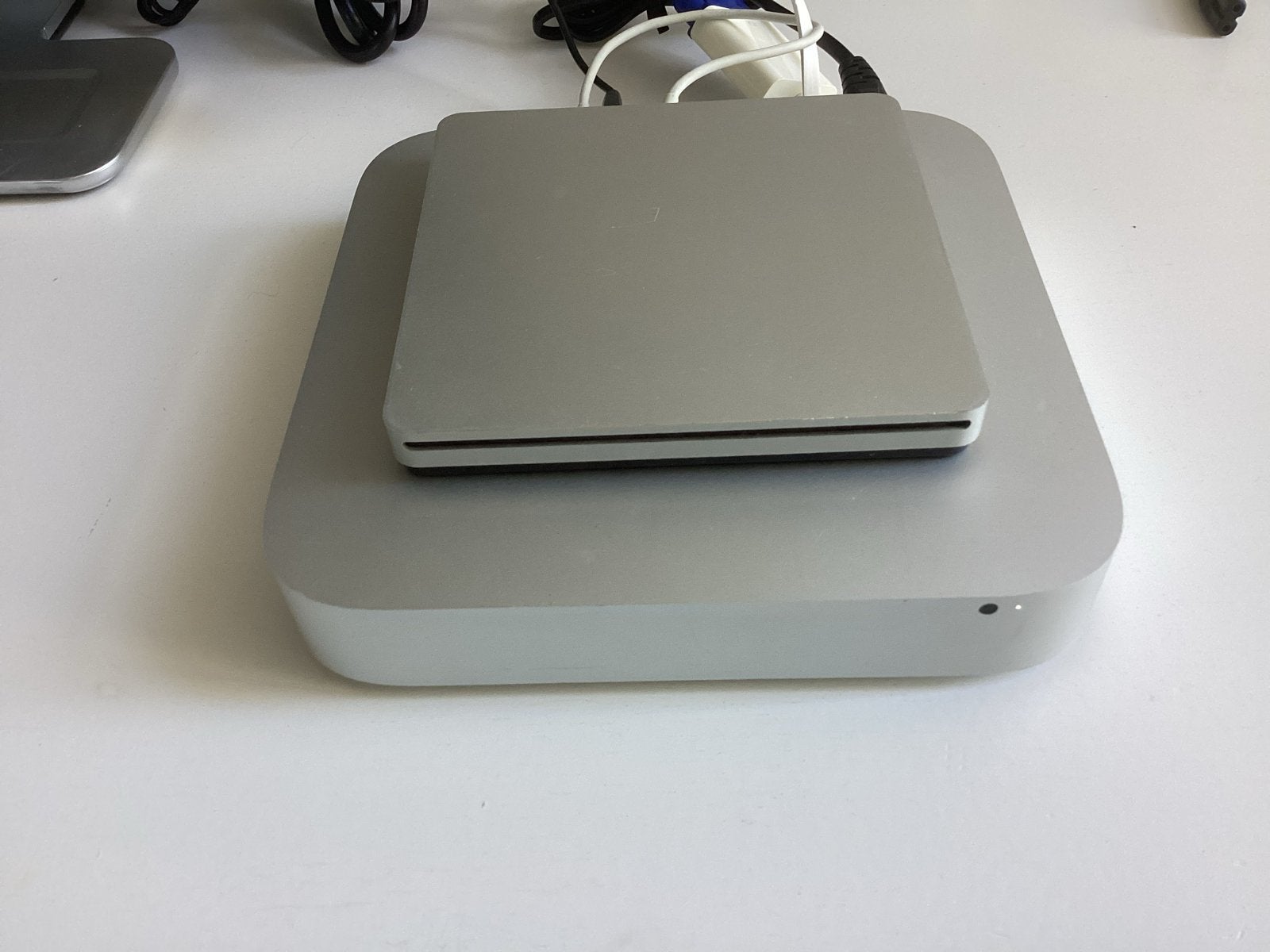 Mac Mini Server (medio 2010) met HP Display en accessoires, Computers en Software, Ophalen, Gebruikt, Mac Mini, 2 tot 3 Ghz