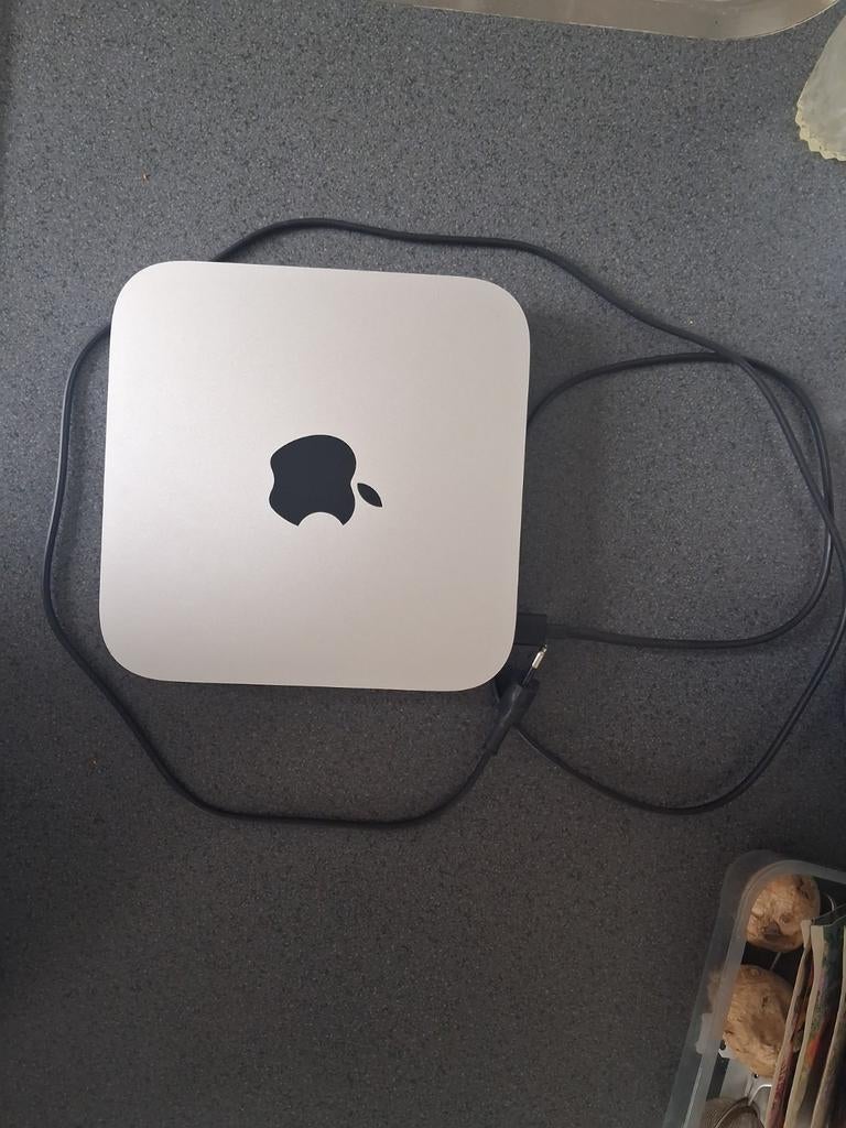 Mac Mini M2 (2023) (256GB/16GB), Ophalen, Zo goed als nieuw