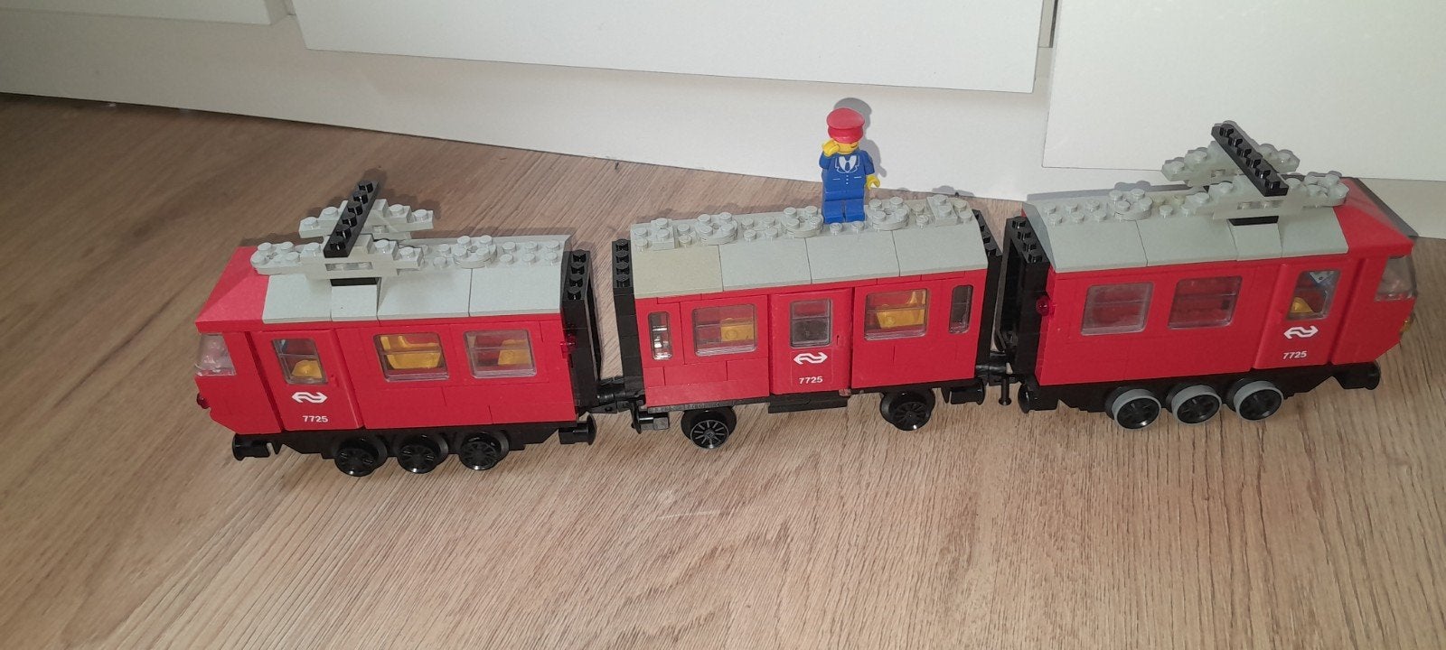 Lego 12v trein rode rijder 7725 netjes 100% compleet, Lego, Compleet, Ophalen of Verzenden, Zo goed als nieuw