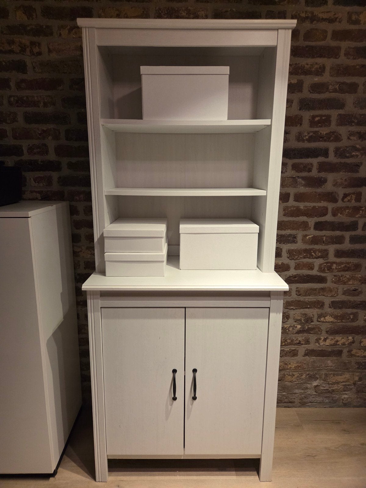 IKEA Brusali boekenrekkast, Ophalen, Met deur(en), IKEA Modern, 50 tot 100 cm