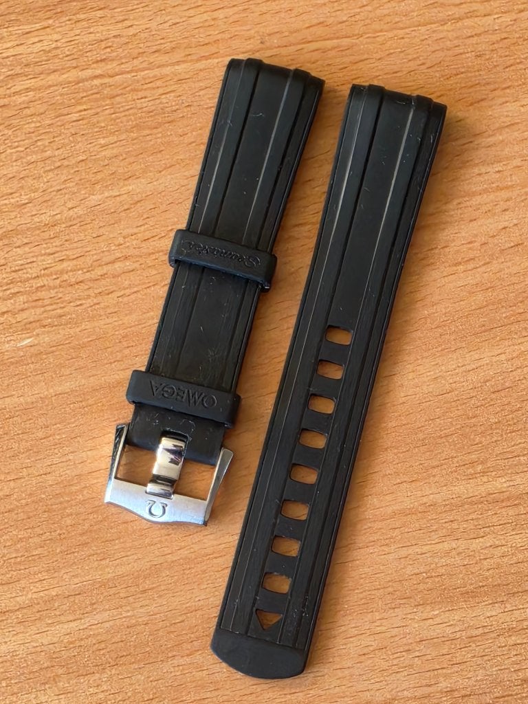 Omega rubberen band 032CVZ010126, Ophalen, Nieuw