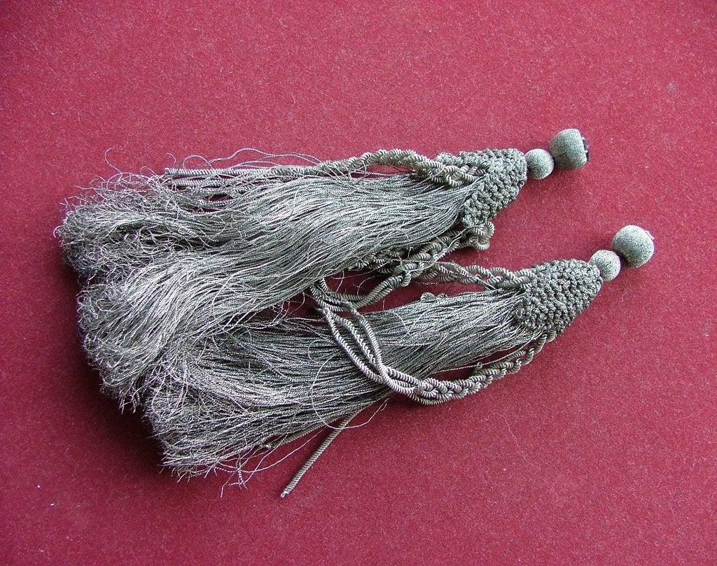 ANTIEKE KWASTEN  -  ( TASSELS ), Antiek en Kunst, Ophalen of Verzenden