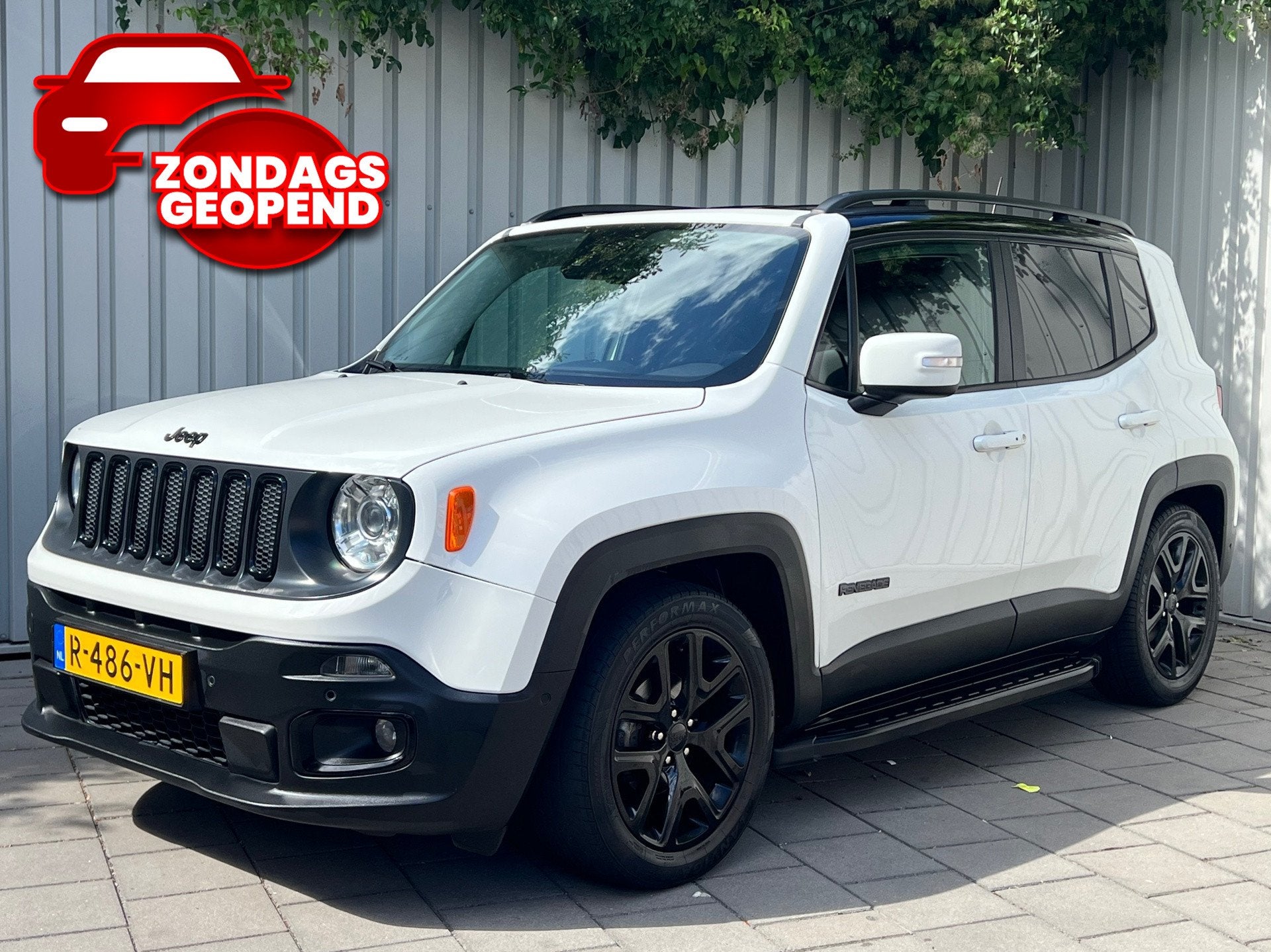 Jeep Renegade 1.4 MultiAir Limited|Automaat|Navigatie|Climat, Auto's, Dealer onderhouden, Stof, Gebruikt, 4 cilinders
