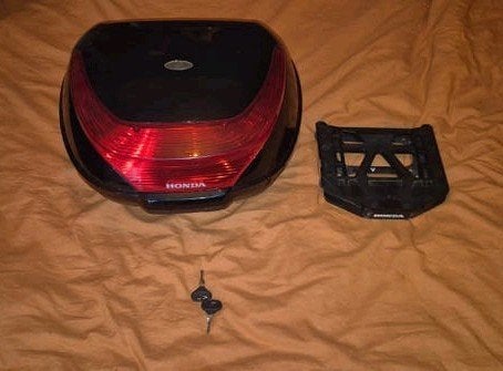 Honda Topkoffer met Bevestigingsplaat, Ophalen, Gebruikt