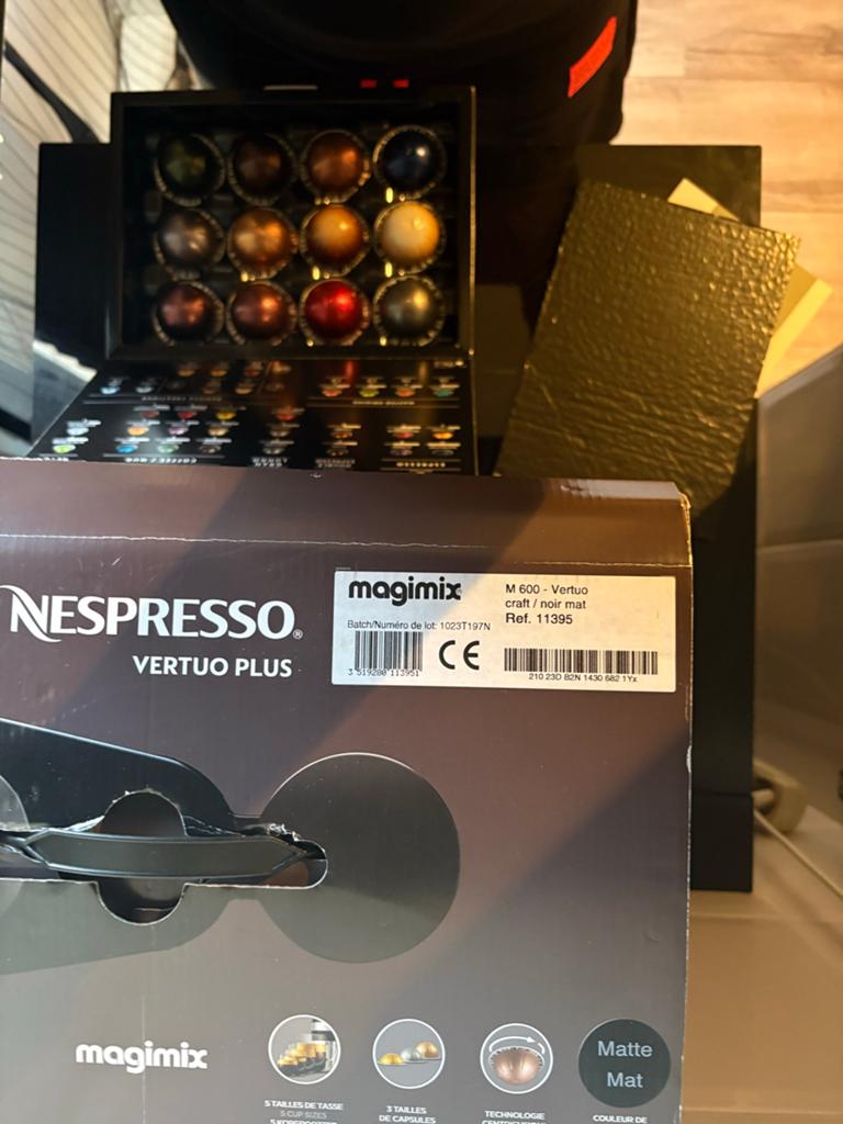 Nespresso Vertuo Plus Magimix Koffiemachine + capsules, Ophalen, Koffiepads en cups, 10 kopjes of meer, Koffiemachine