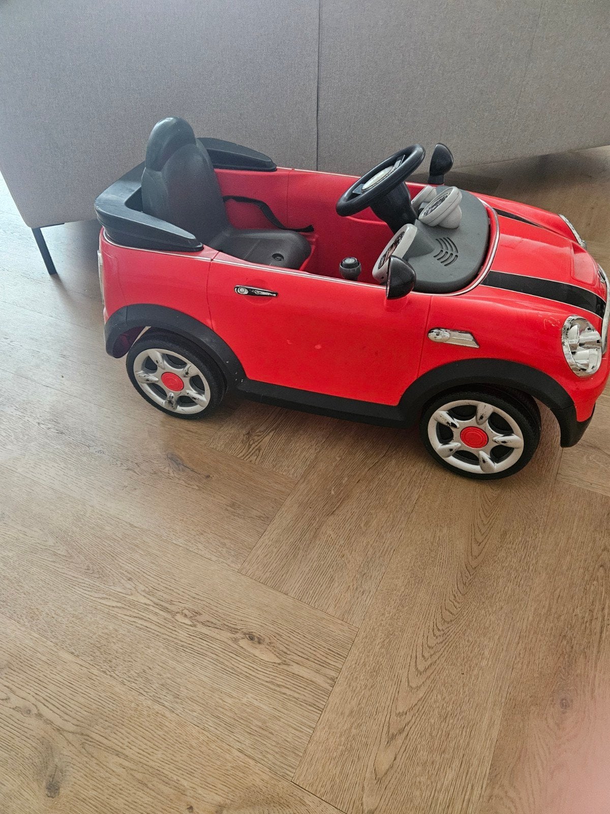 Mini Cooper - Oplaadbare kinderauto  Rood, Kinderen en Baby's, Speelgoed | Buiten | Accuvoertuigen, Ophalen, Gebruikt