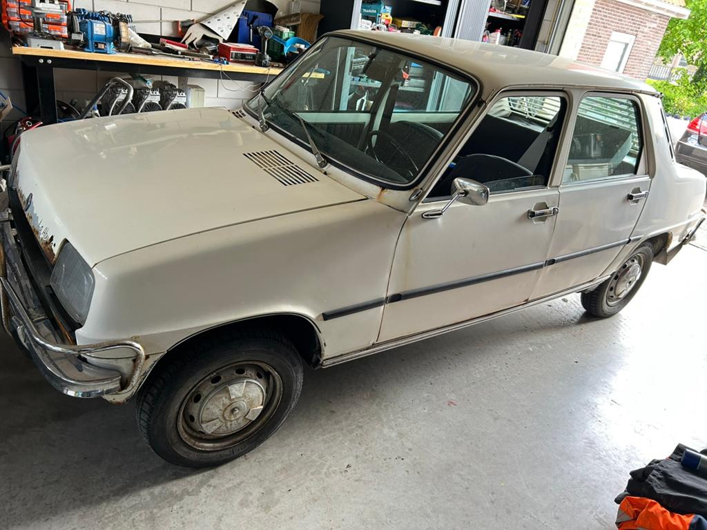 Renault siete, Auto's, Achterwielaandrijving, Renault, Wit, Overige kleuren
