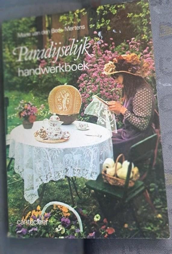 Paradijselijk Handwerkboek - Oude Patronen voor Moderne Crea, Ophalen of Verzenden