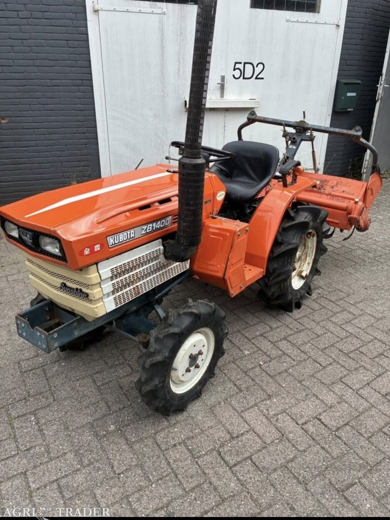Kubota b1400 met Grondfrees zb1400 mini tractor, Kleine tractoren logtenstein, Info@kleinetractoren.nl, Kostverlorenweg 5b