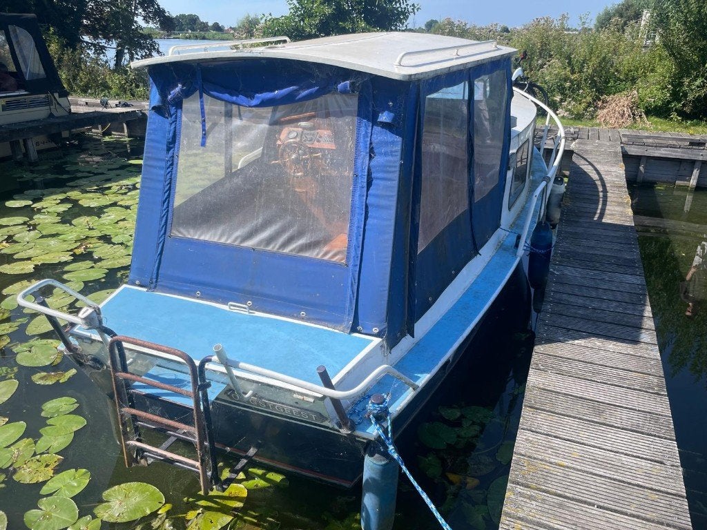 Boot (let op: OPKNAPPER met potentie!), Overige merken, Gebruikt, Toilet, Binnenboordmotor