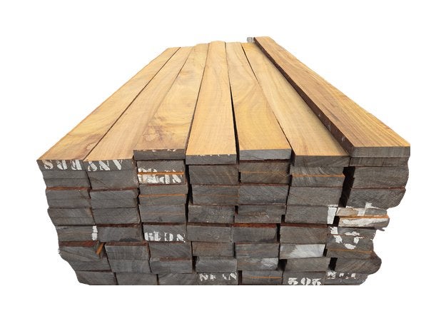 Hardhouten planken - Fijnbezaagd +/- 3.2x15.0 cm