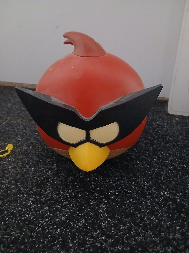 Angry birds spaeker, Ophalen, Nieuw