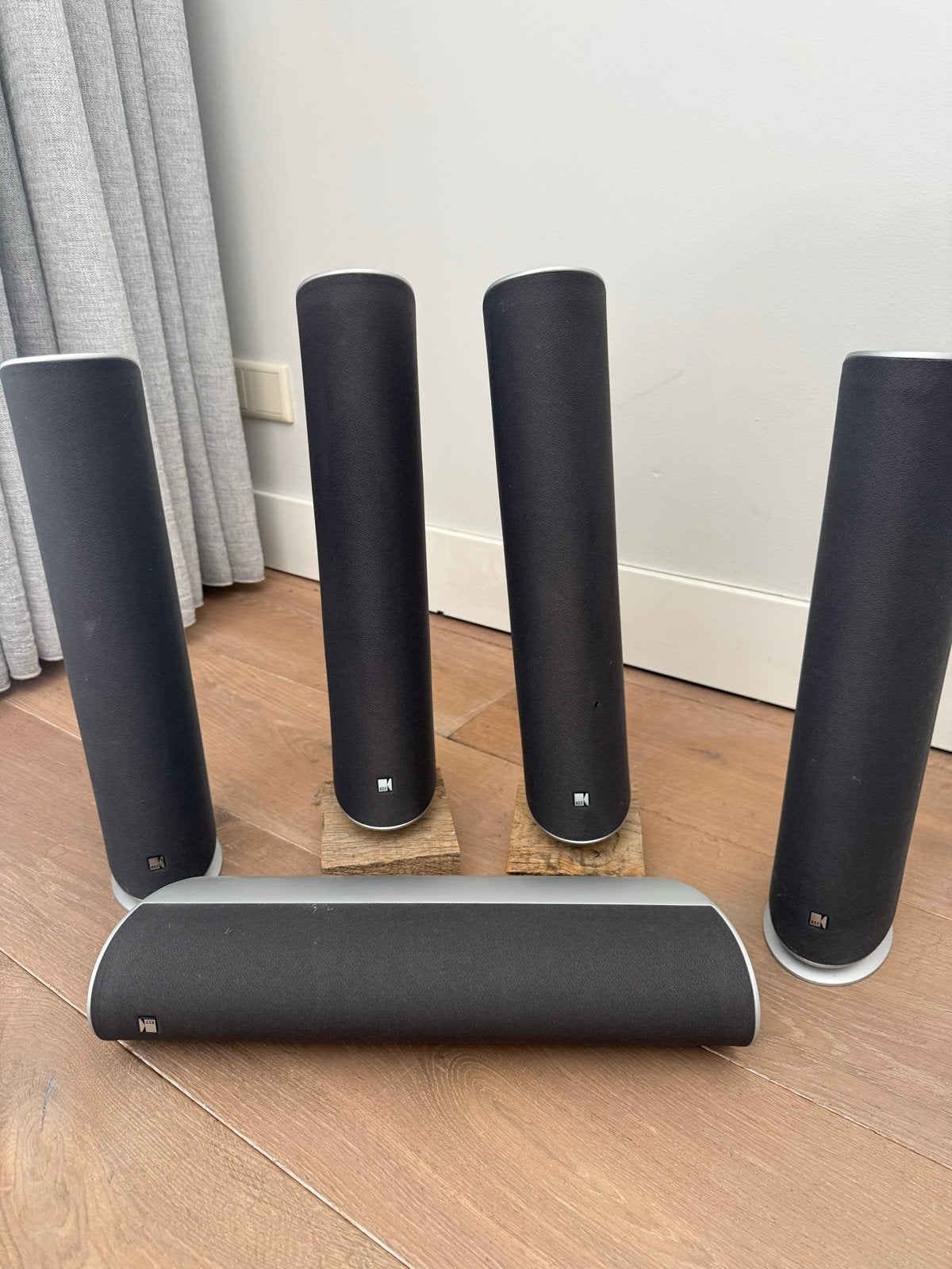 KEF KHT 2005.2 5.1 Home Cinema Speakerset, Gebruikt, Surroundset, Ophalen, 150 watt of meer