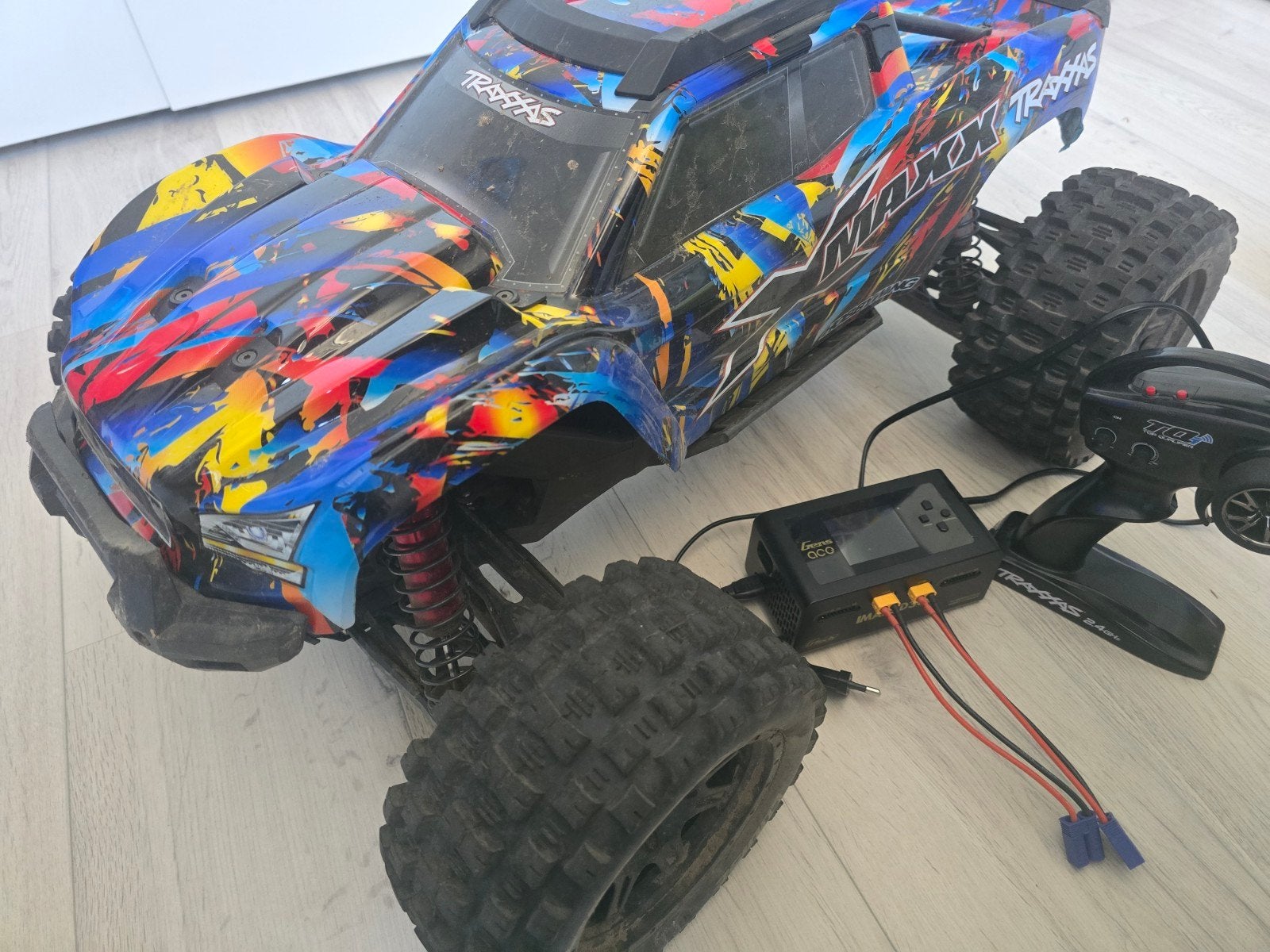 Traxxas X-Maxx met hobbywing MAX 6 G2, Ophalen