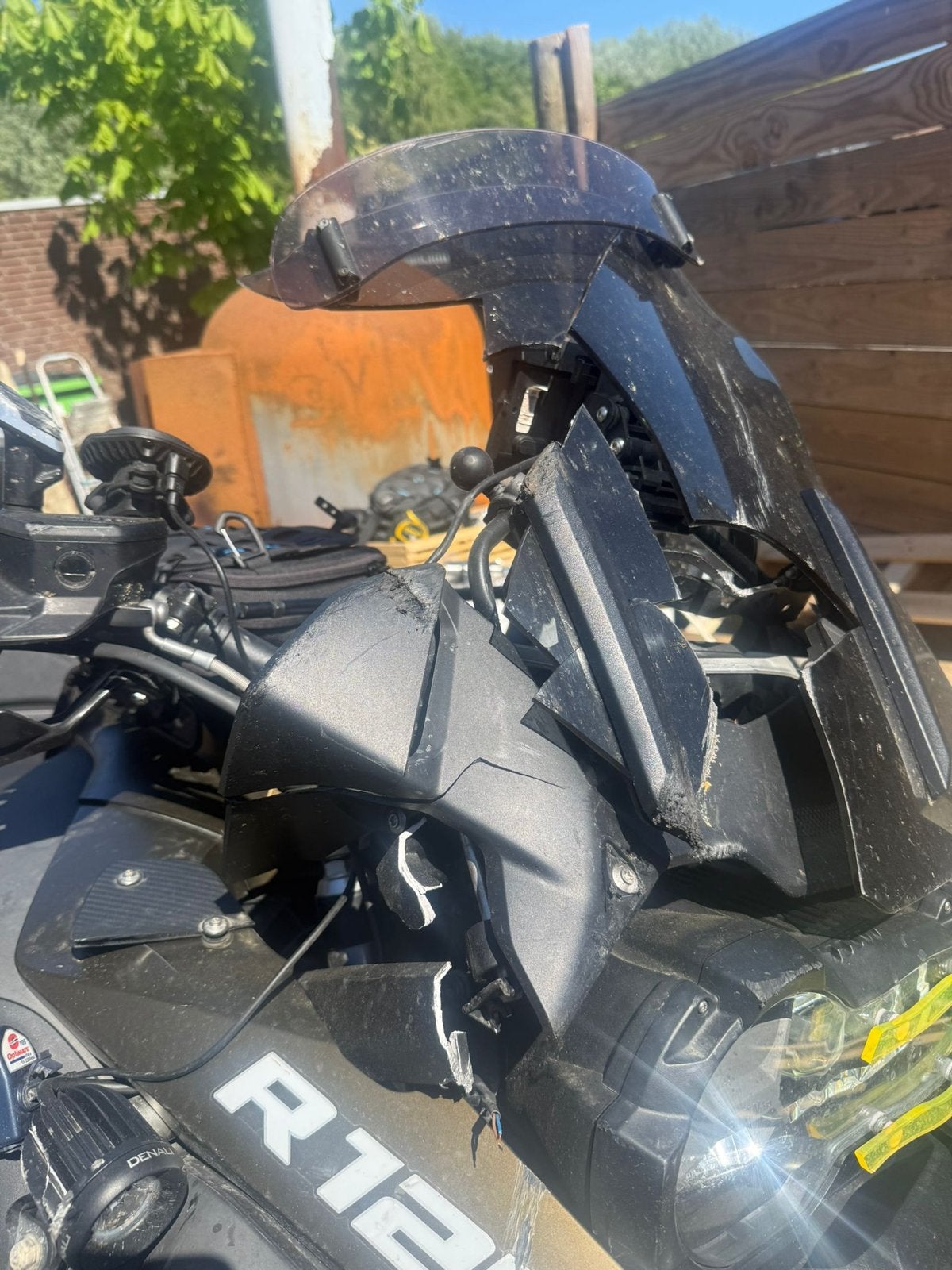 BMW R1250GS uit 2019 met voorschade, 38k km, Ophalen, Gebruikt, Meer dan 35 kW, Toermotor