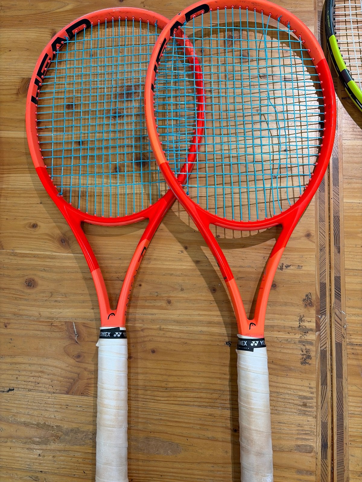 2 Head Radical MP tennisrackets - L2 gripmaat, Sport en Fitness, Tennis, Zo goed als nieuw, Head, Racket, Ophalen