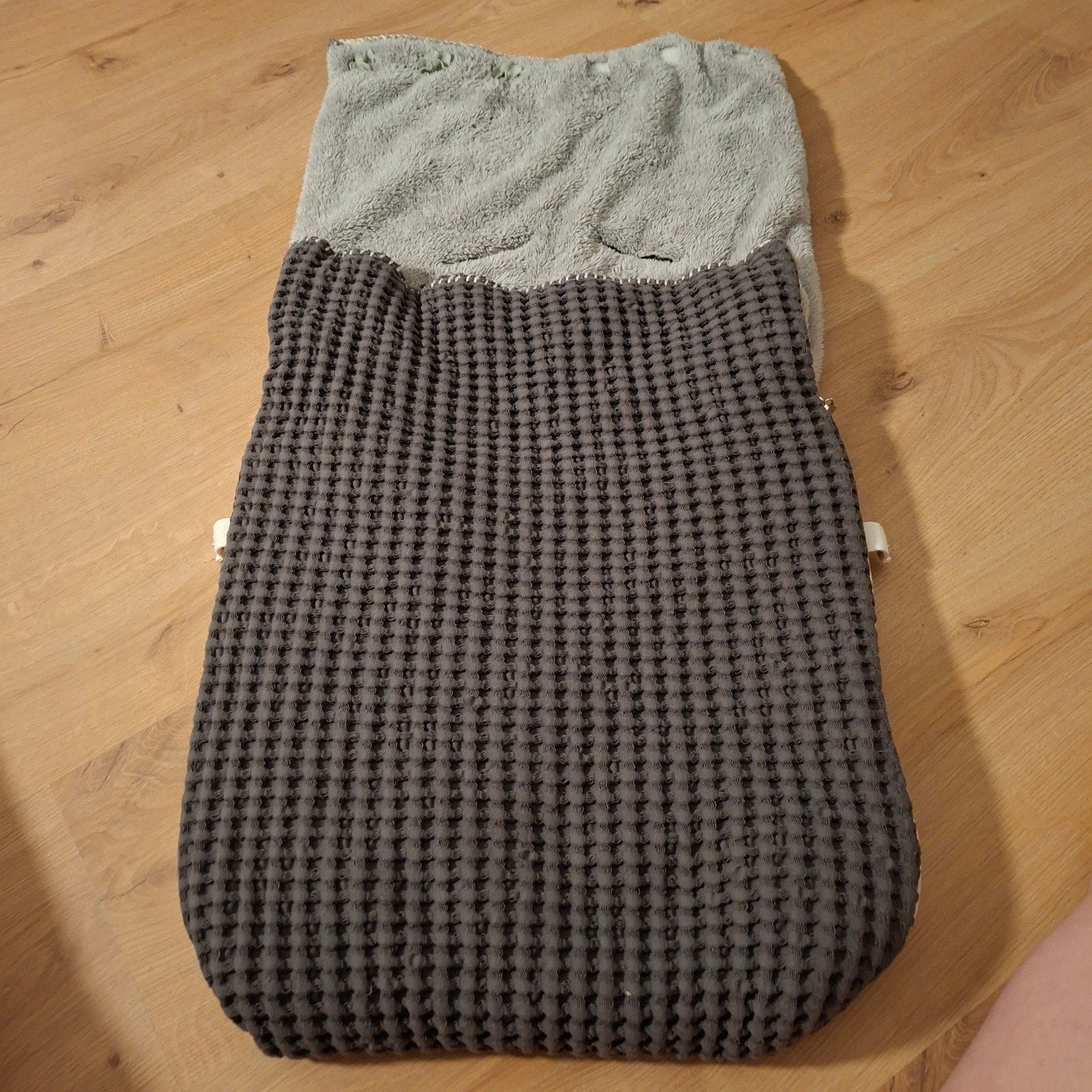 Koeka maxi cosi zak grijs, Kinderen en Baby's, Dekens, Slaapzakjes en Inbakerproducten, Ophalen of Verzenden, Grijs, Koeka