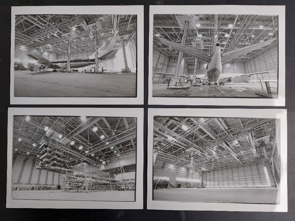 Foto serie van het onderhoud van een KLM Boeing 747 (F892), Ophalen of Verzenden, Gebruikt, Kaart, Foto of Prent