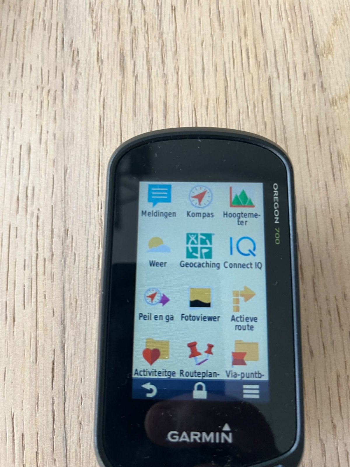 Garmin Oregon 700 GPS-handheld voor outdoor avonturen, Ophalen of Verzenden, Zo goed als nieuw