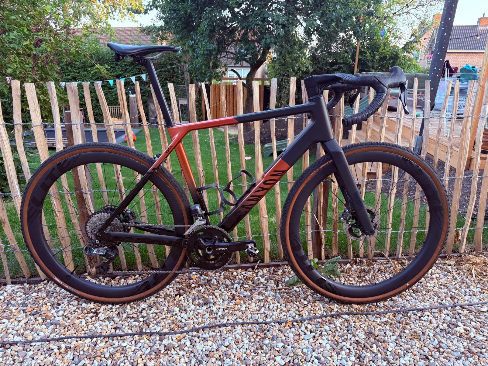 Canyon Grail CFR GRX Di2 – maat M - Gravelbike, Fietsen en Brommers, Fietsen | Racefietsen, Carbon, Zo goed als nieuw, Meer dan 20 versnellingen