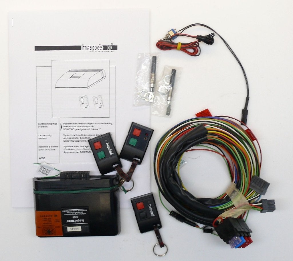 Autoalarm, compleet met accessoires en bedrading, Auto diversen, Verzenden, Zo goed als nieuw