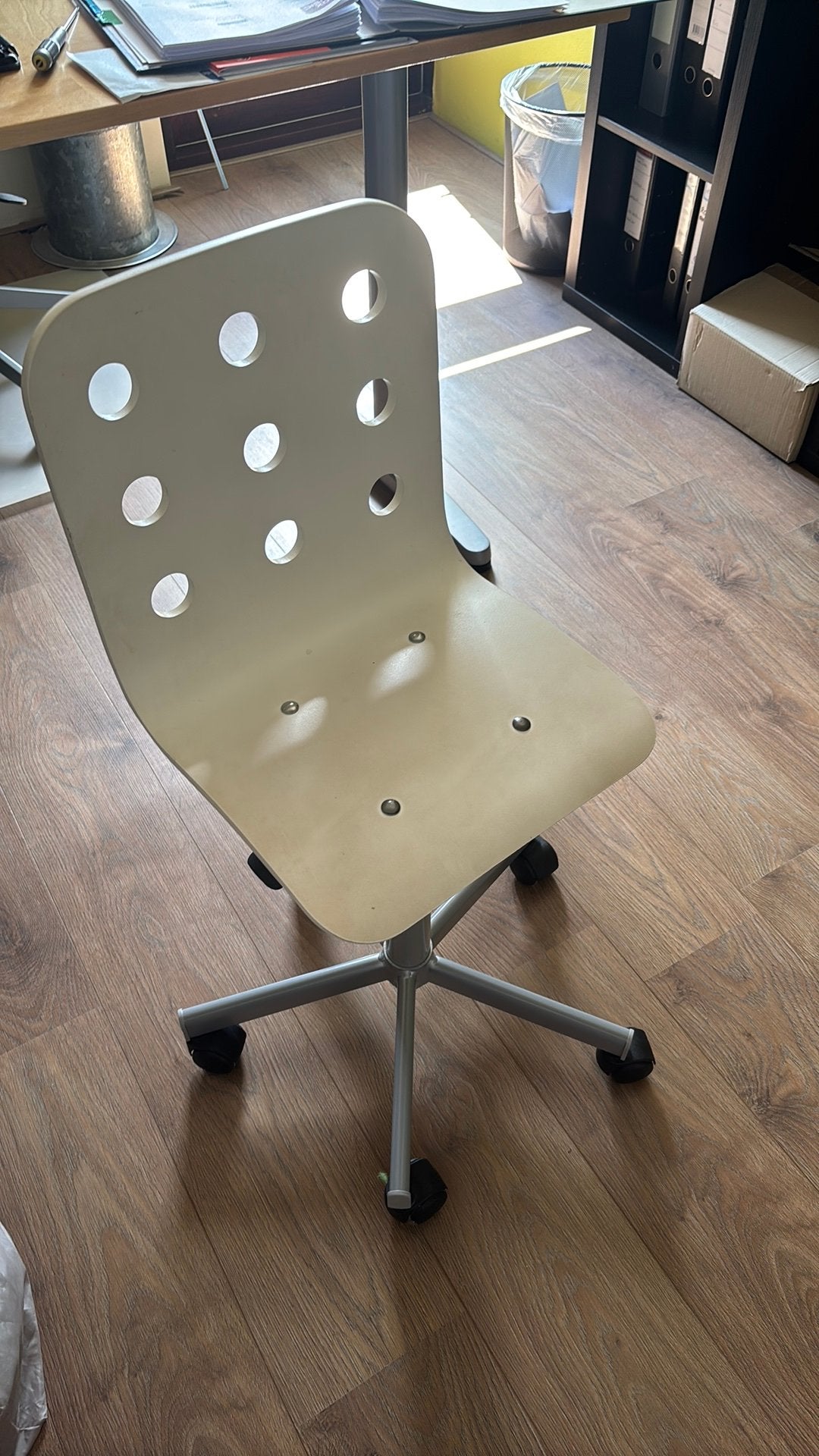 Ikea buro stoel wit kind, Ophalen, Gebruikt, Wit