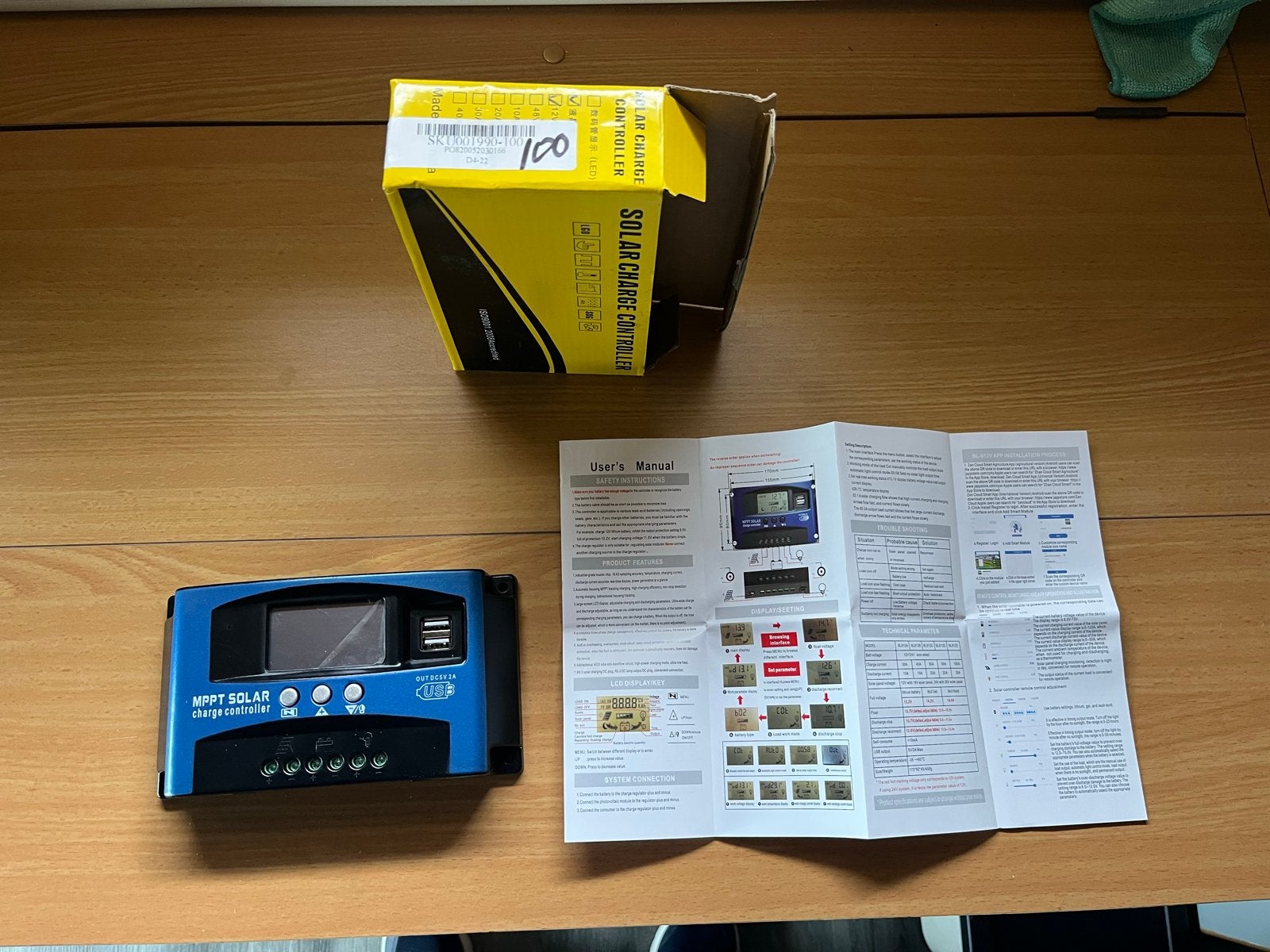 MPPT Solar Laadcontroller 12V/24V 100A met USB, Ophalen, Nieuw