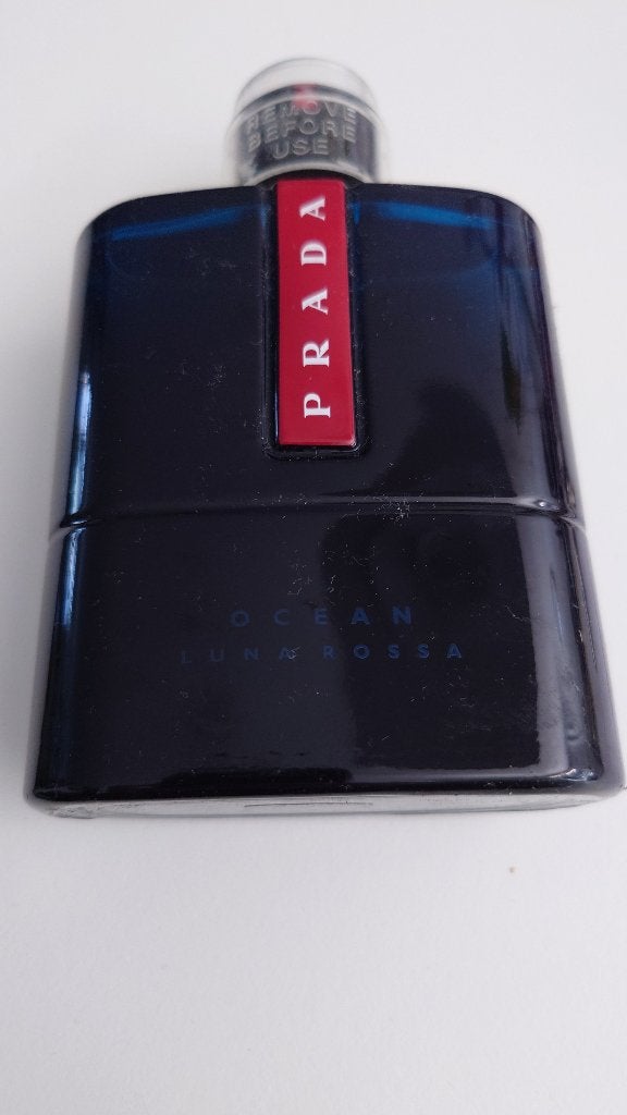 Prada parfum, Verzenden, Zo goed als nieuw