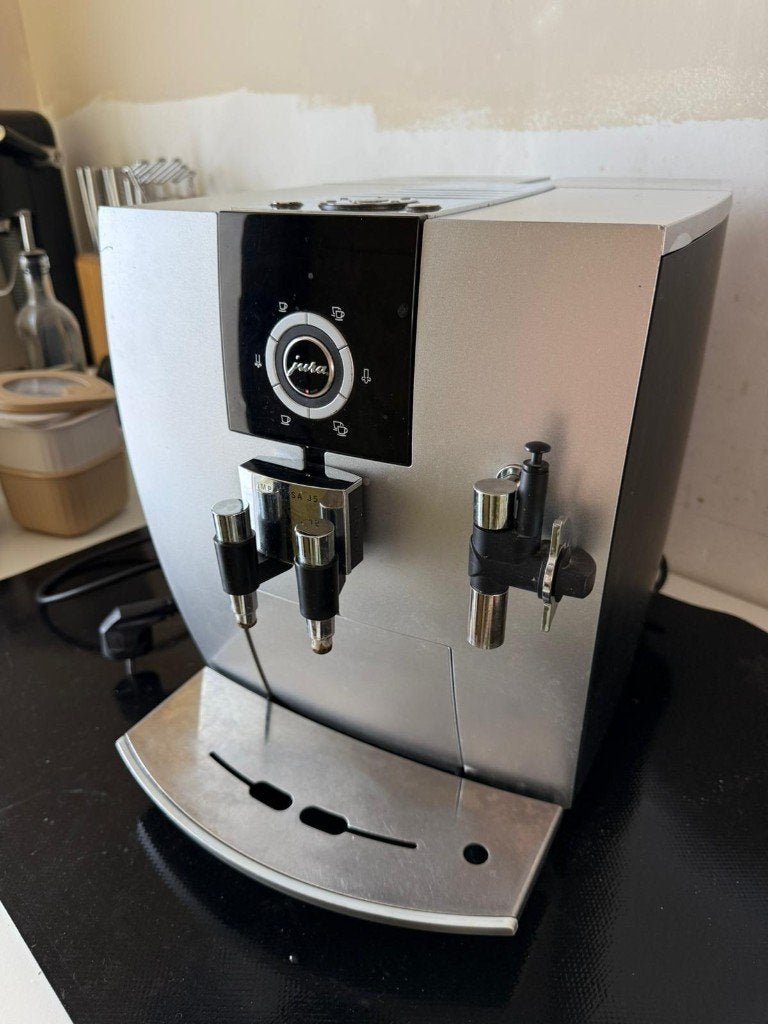 Jura Impressa J5 koffiemachine – inclusief accessoires, Ophalen, Gebruikt, Koffiemachine, Koffiebonen