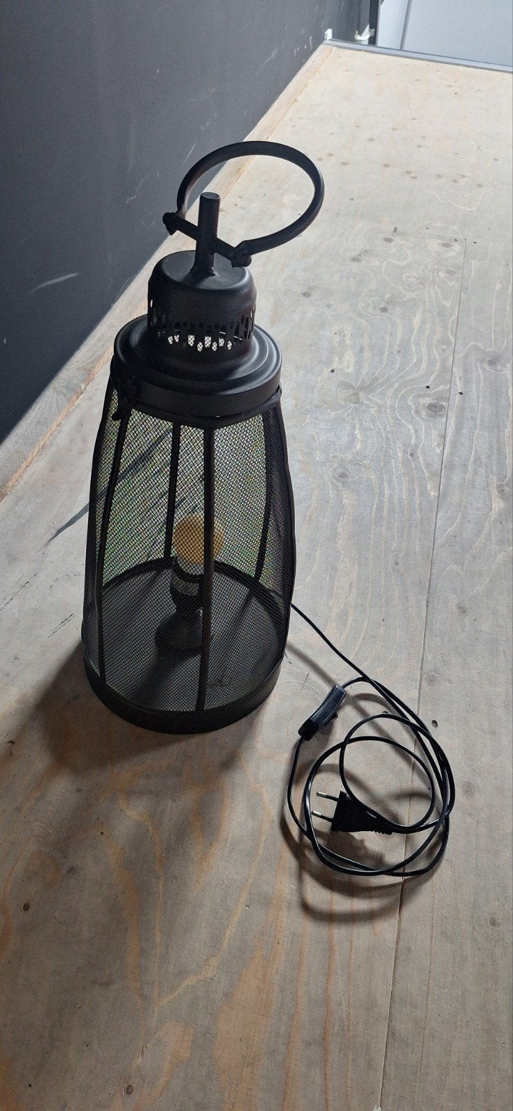 Zwarte metalen tafellamp - Vintage/Industriële stijl, Overige merken, Zwart, Industrieel, Zo goed als nieuw