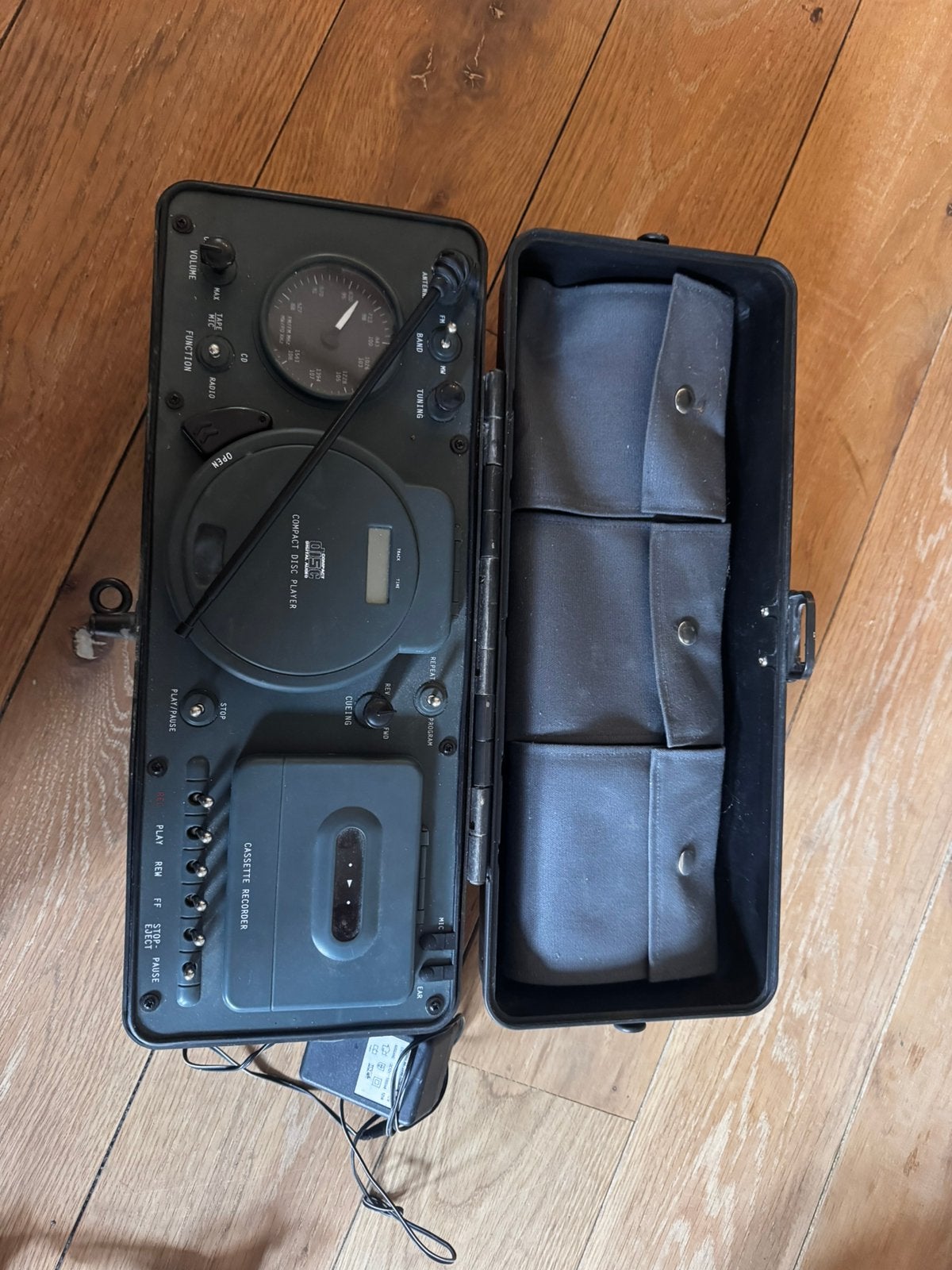Audiosonic CD-343 Radio met CD-speler en Cassettedeck, Ophalen, Gebruikt, Radio, Met cd-speler