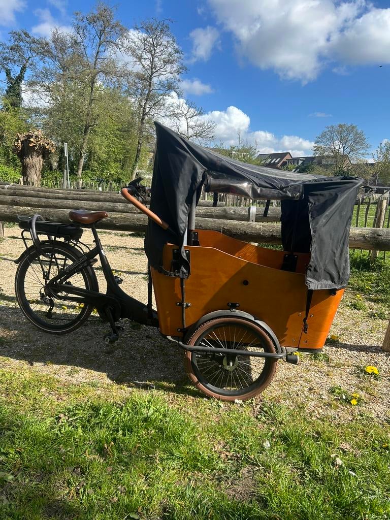 Vogue E-Cargo bakfiets XL –2600 km – 4 kinderen+regenhuif!, 4 kinderen of meer, Gebruikt, Huif, Ophalen