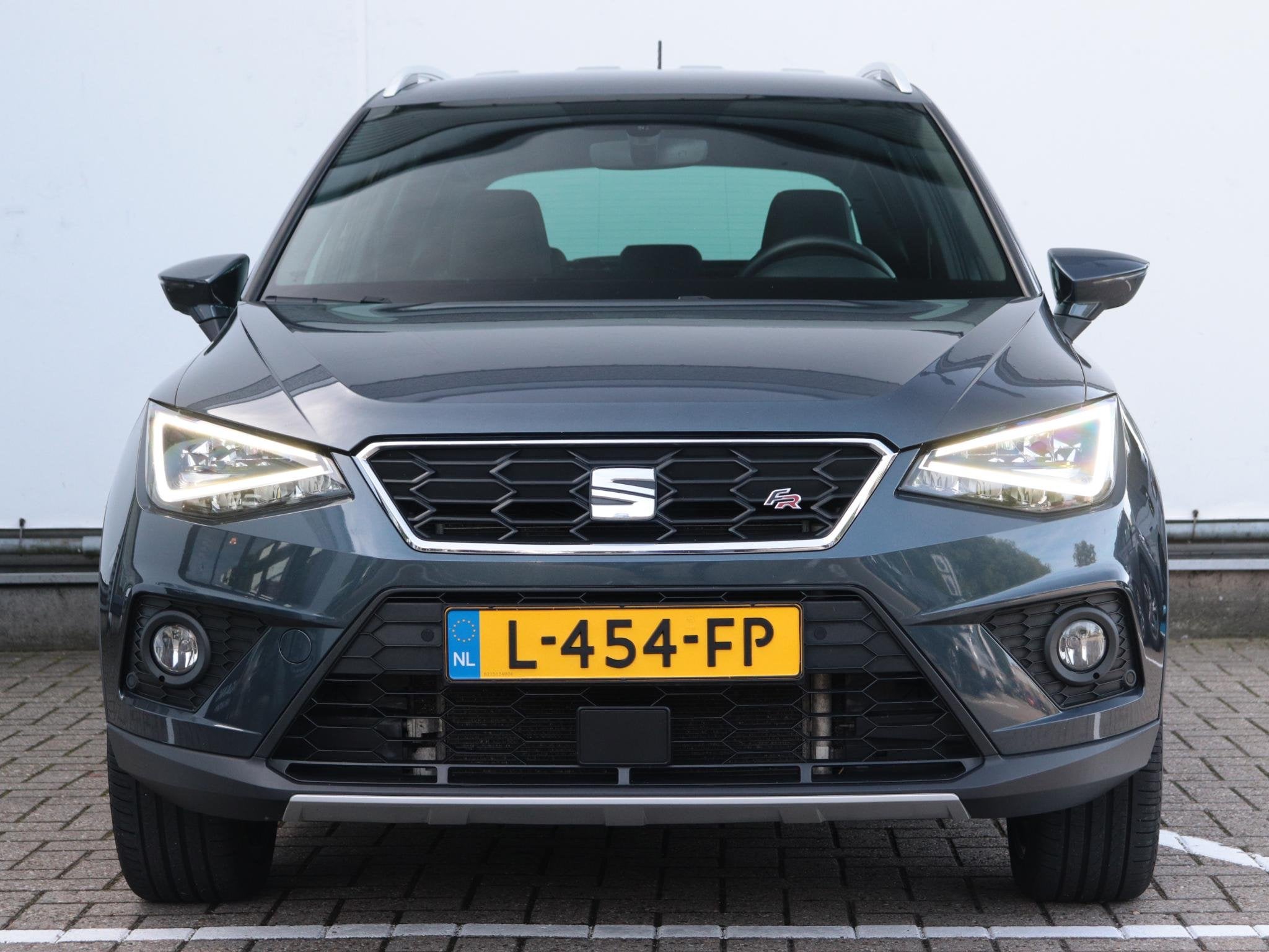 SEAT Arona 1.0 TSI FR Limited Edition | Keyless | Camera | A, Auto's, Automatische klimaatregeling, 49 €/maand, Bedrijf, 600 kg