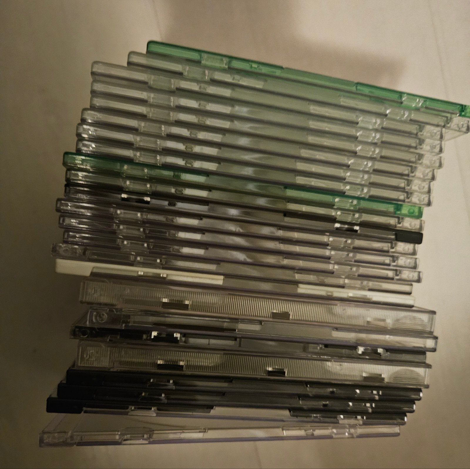 Lege CD hoesjes en slofjes - Diverse kleuren, Cd's en Dvd's, Ophalen, Gebruikt, Overige typen, Inclusief doosje
