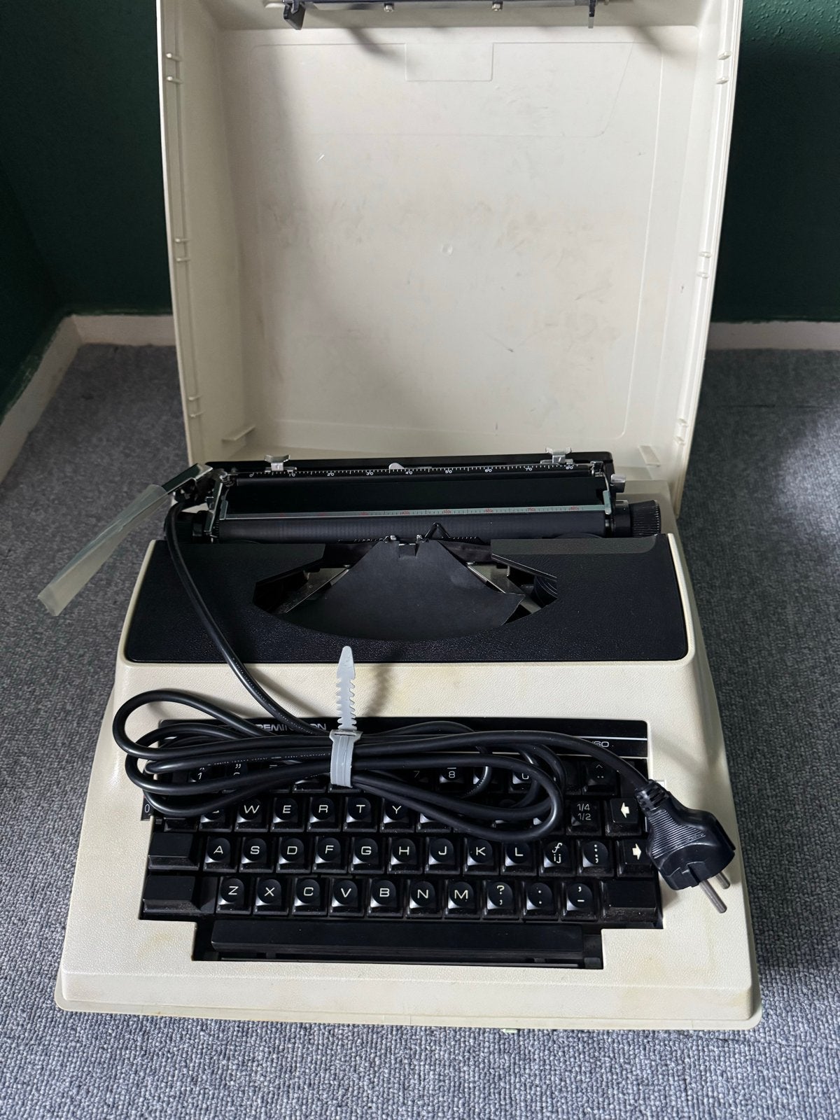 Elektrische typemachine - Sperry Remington model SP-8000, Diversen, Ophalen, Gebruikt