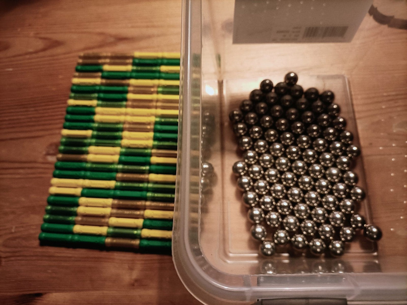 Geomag Magnetische bouwset: 125 staafjes en 84 balletjes, Ophalen of Verzenden, Gebruikt, Knutselen